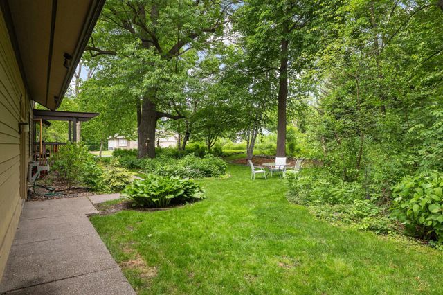 25633 E Comfort Drive, Wyoming, MN 55013