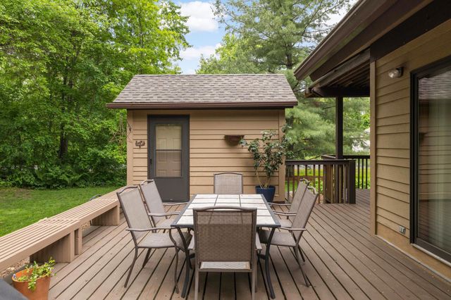 25633 E Comfort Drive, Wyoming, MN 55013