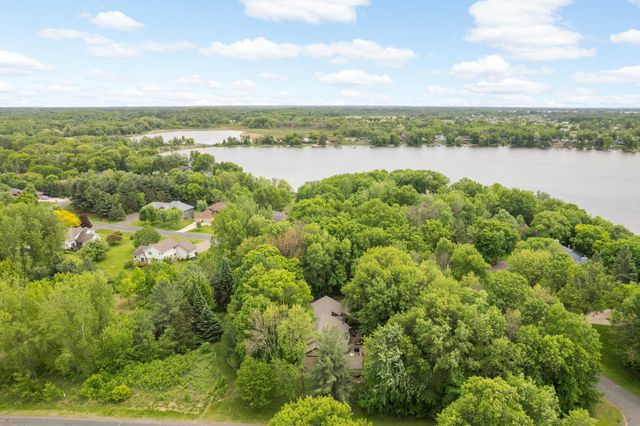 25633 E Comfort Drive, Wyoming, MN 55013