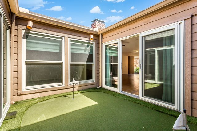 6807 Anglebluff Circle, Dallas, TX 75248