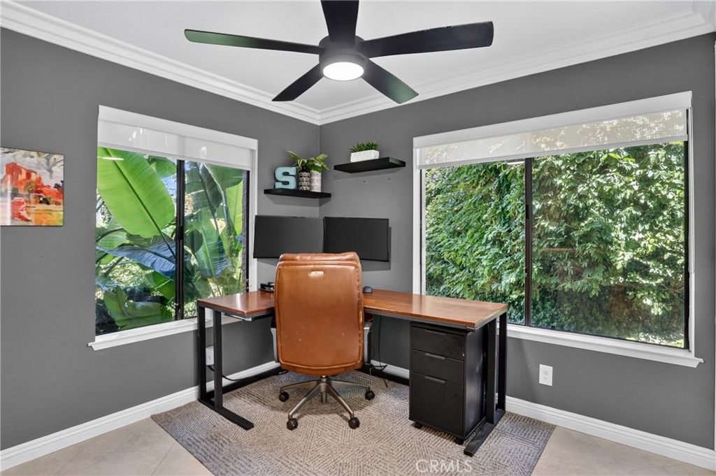 Image 16 of property listing at 27871 Esporlas 27, Mission Viejo, CA 92692