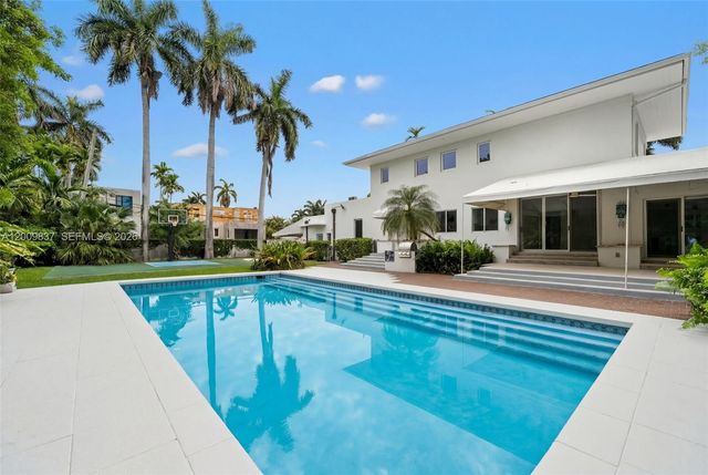 114 3 San Marino Ter, Miami Beach, FL 33139