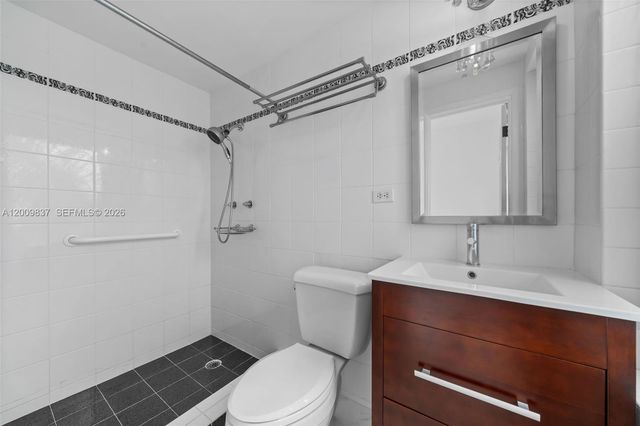 114 3 San Marino Ter, Miami Beach, FL 33139