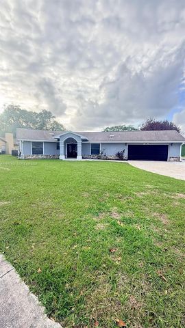 2356 Royal Oaks Boulevard, Kissimmee, FL 34744
