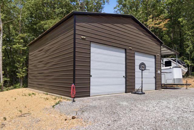 779 Narrow Gap Road, Paint Lick, KY 40461