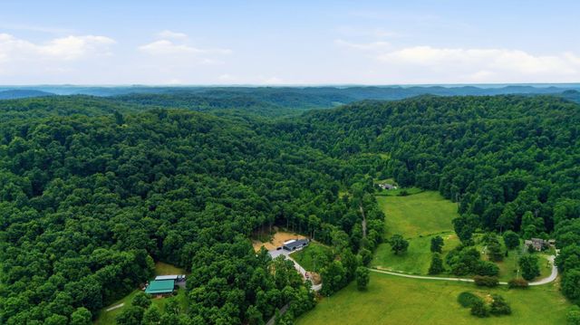 779 Narrow Gap Road, Paint Lick, KY 40461