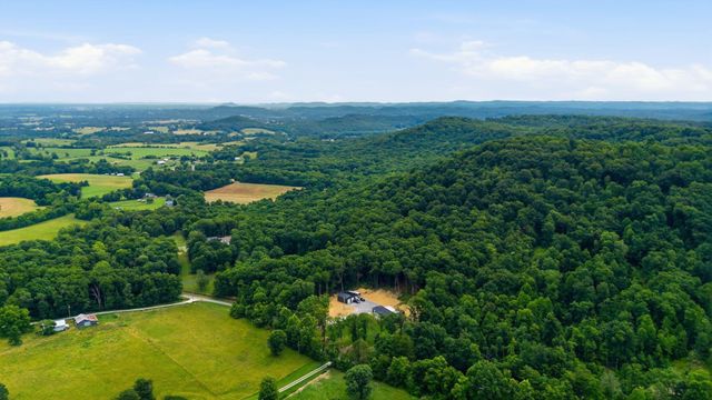 779 Narrow Gap Road, Paint Lick, KY 40461