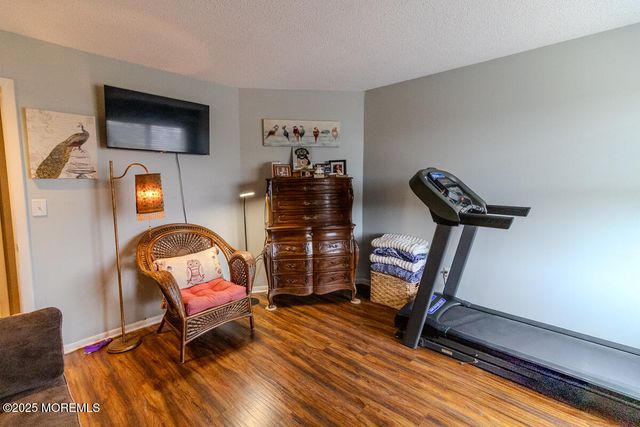 8 Hidden Harbor Drive, Point Pleasant, NJ 08742