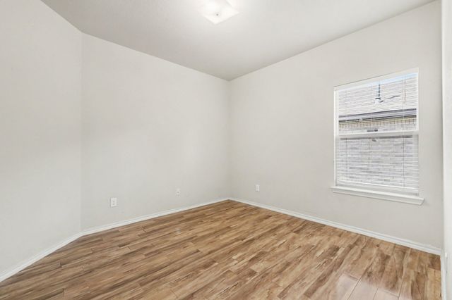 8738 Misty Bluff Court, Dallas, TX 75249