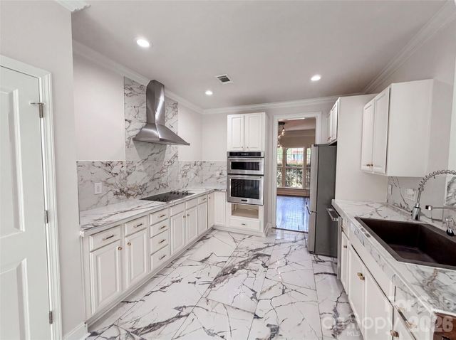 6420 Torrence Trace Drive, Huntersville, NC 28078