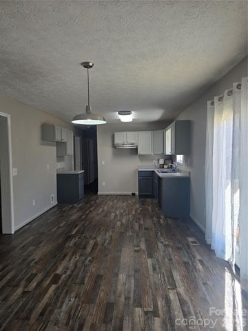 122 Kendra Drive, Mooresville, NC 28117