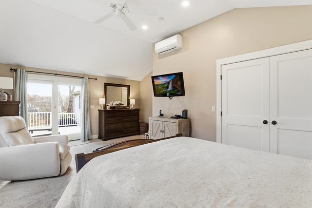 59 Turner Rd, Holliston, MA 01746