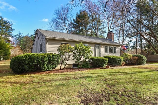 59 Turner Rd, Holliston, MA 01746