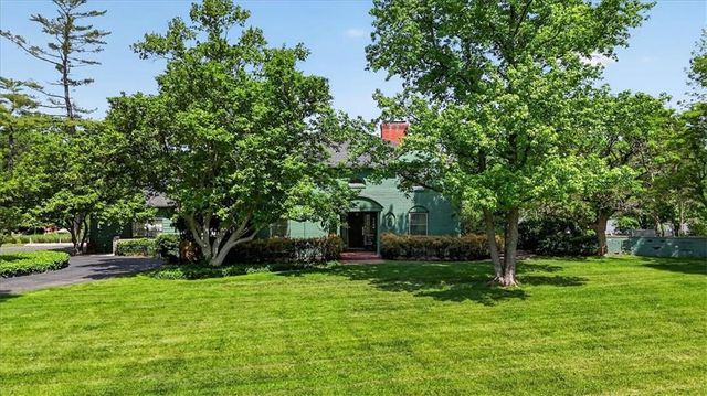 3600 W 89th Street, Leawood, KS 66206