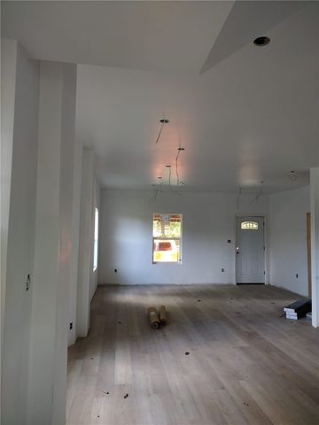109 Phillips Pl, New Castle, PA 16101