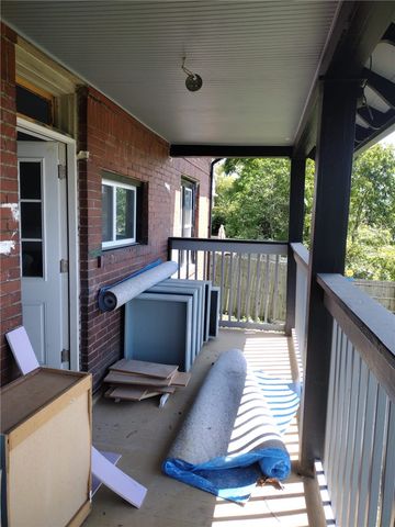 109 Phillips Pl, New Castle, PA 16101