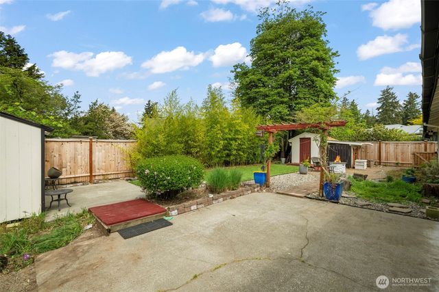 2715 Forest Ridge Drive SE, Auburn, WA 98002