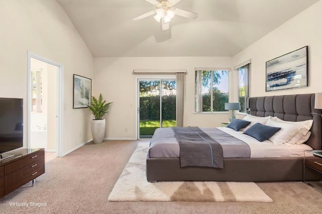 7633 N Hanna Avenue, Fresno, CA 93722