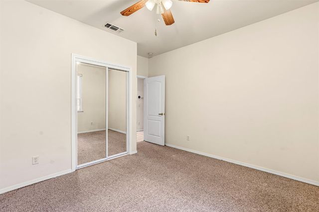 7633 N Hanna Avenue, Fresno, CA 93722