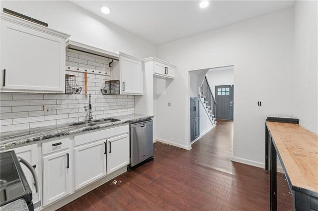 24 S 11th Street, Kansas City, KS 66102