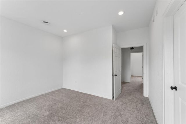 24 S 11th Street, Kansas City, KS 66102