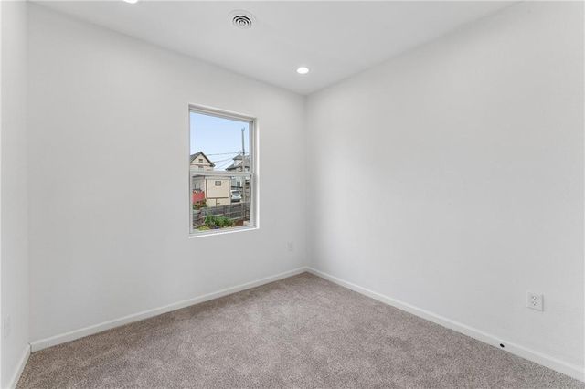 24 S 11th Street, Kansas City, KS 66102