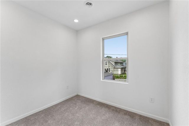 24 S 11th Street, Kansas City, KS 66102