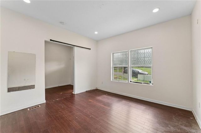 24 S 11th Street, Kansas City, KS 66102