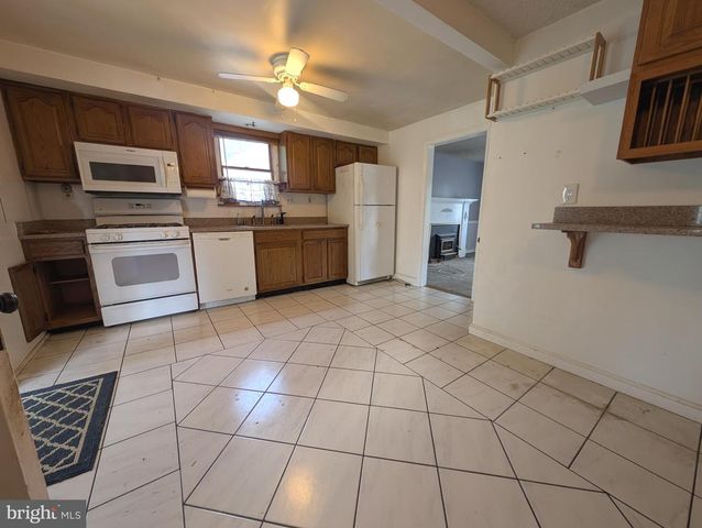 1129 PROVIDENCE RD, Springfield, PA 19064