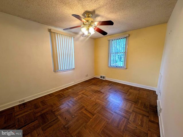1129 PROVIDENCE RD, Springfield, PA 19064