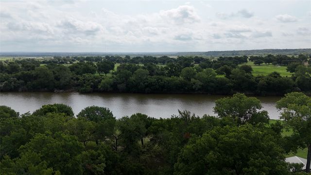218 Kickapoo Trail, Weatherford, TX 76087