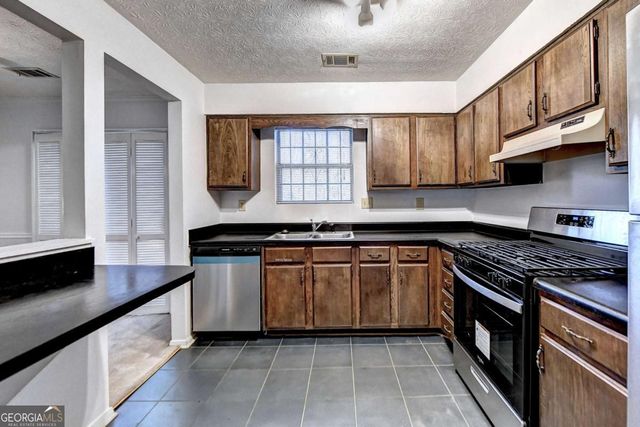 3241 Shadow Walk Lane, Tucker, GA 30084