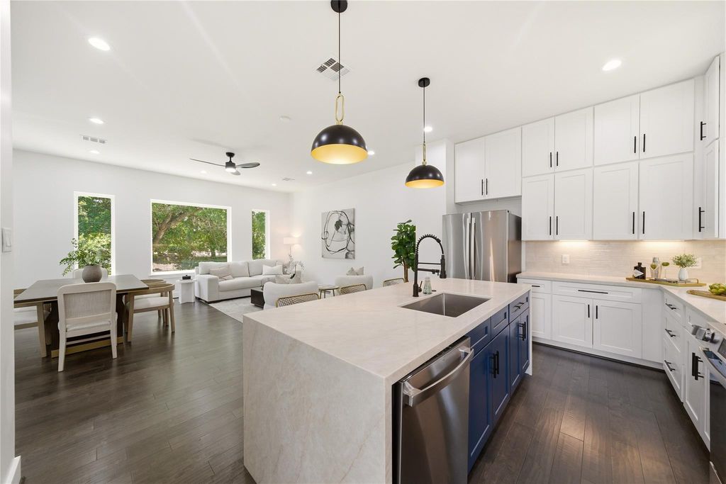 5024 Winnetka Street A, Houston, TX 77021