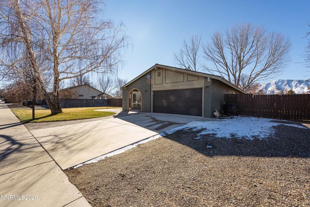 837 Mahogany Drive, Minden, NV 89423