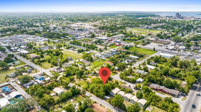 2725 E 6th Street, Panama City, FL 32401