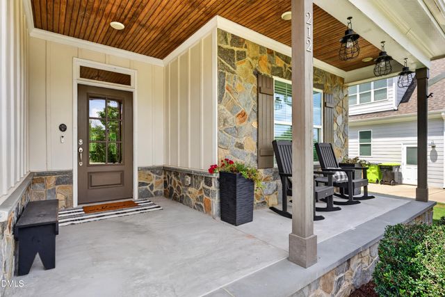 212 Utley Bluffs Drive, Holly Springs, NC 27540
