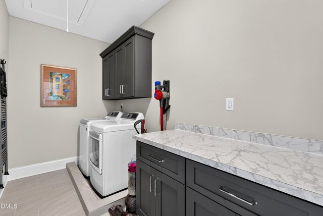 212 Utley Bluffs Drive, Holly Springs, NC 27540