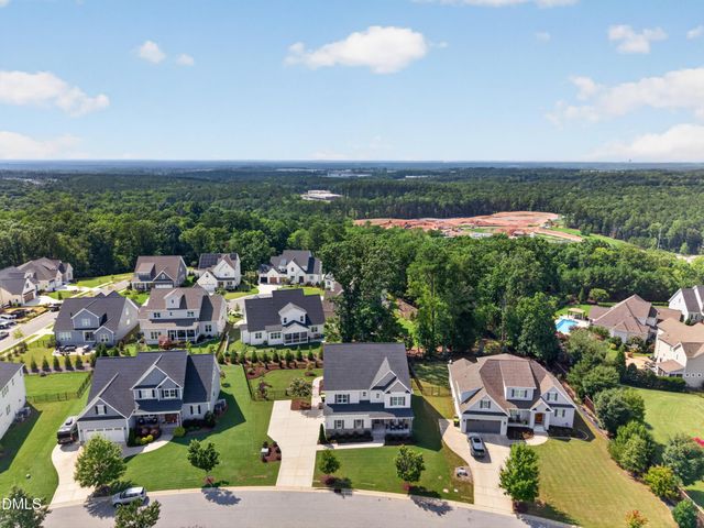 212 Utley Bluffs Drive, Holly Springs, NC 27540
