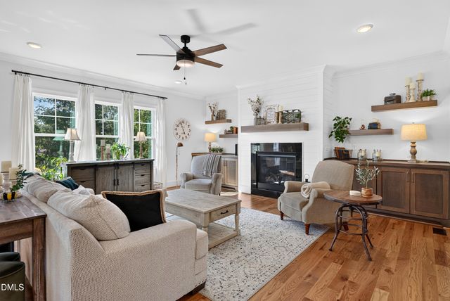 212 Utley Bluffs Drive, Holly Springs, NC 27540