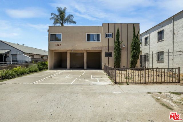 1069 N Oxford Avenue, Los Angeles, CA 90029