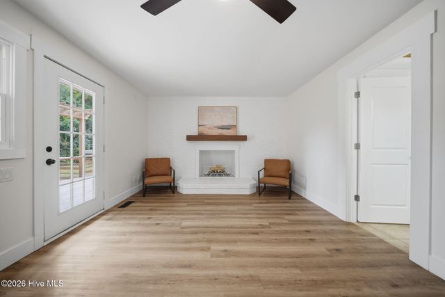 212 Wood Dale Drive, Wilmington, NC 28403