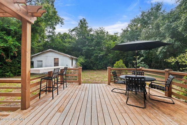 212 Wood Dale Drive, Wilmington, NC 28403