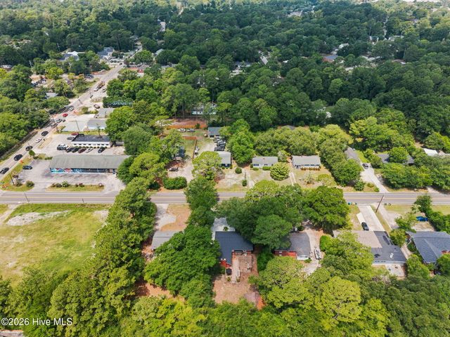 212 Wood Dale Drive, Wilmington, NC 28403
