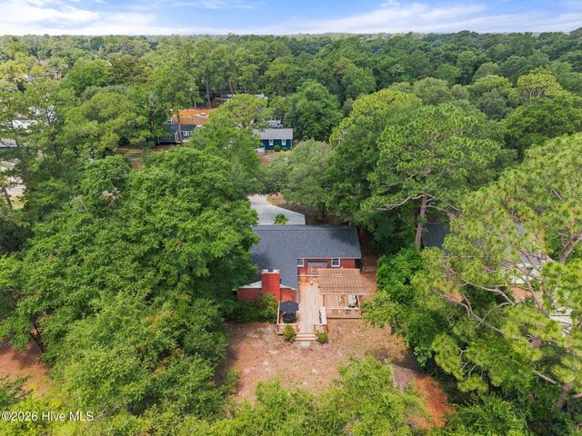 212 Wood Dale Drive, Wilmington, NC 28403