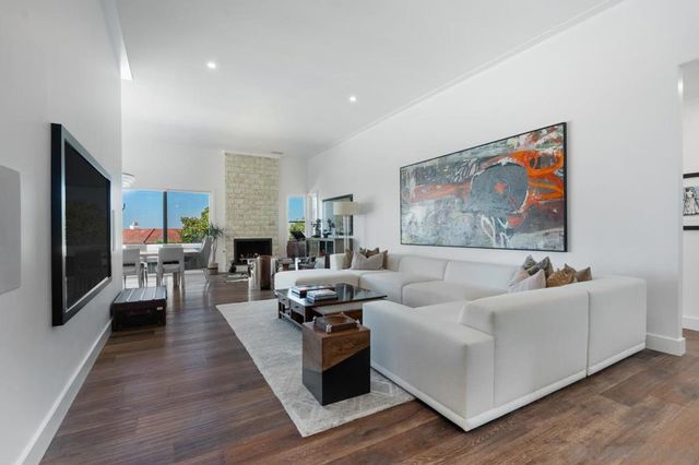 2879 Caminito Merion, La Jolla, CA 92037