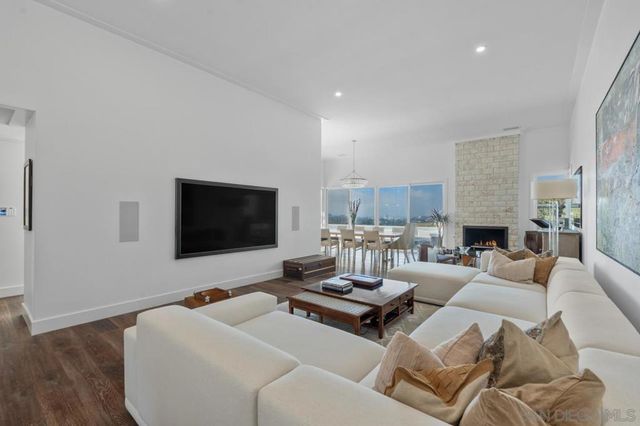 2879 Caminito Merion, La Jolla, CA 92037