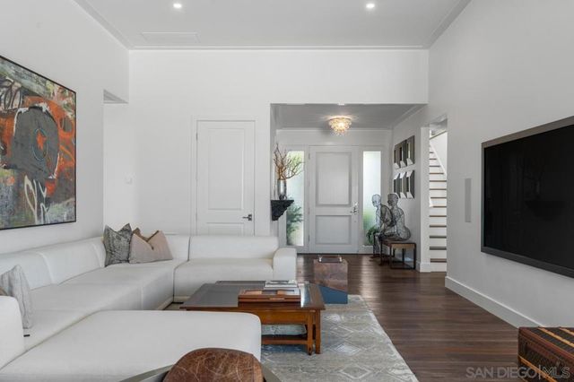 2879 Caminito Merion, La Jolla, CA 92037