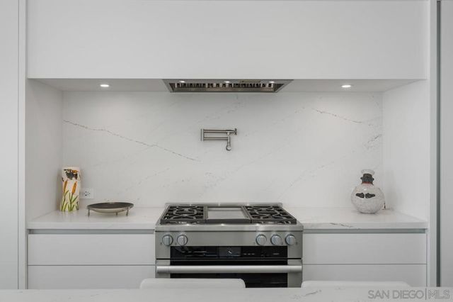 2879 Caminito Merion, La Jolla, CA 92037
