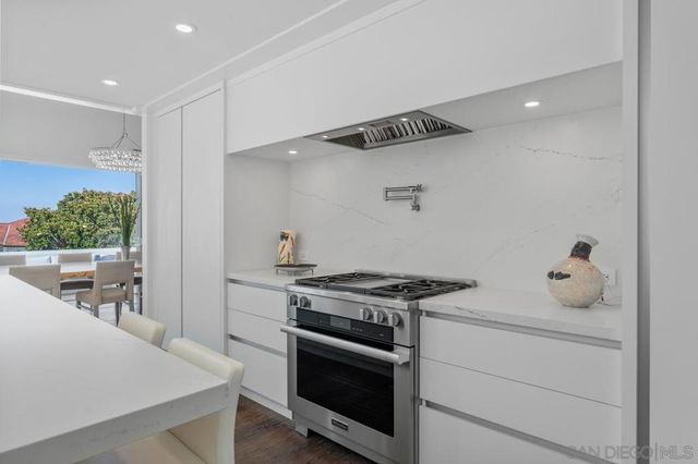 2879 Caminito Merion, La Jolla, CA 92037