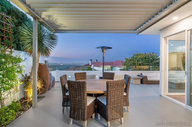 2879 Caminito Merion, La Jolla, CA 92037